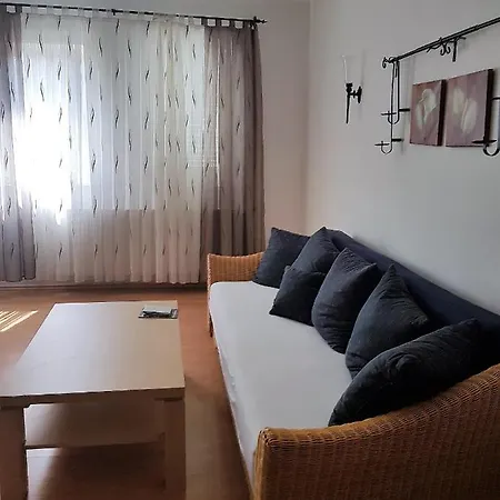 Vila Mali San דירה *