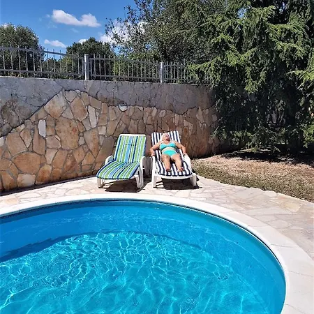 Vila Mali San Апартаменты