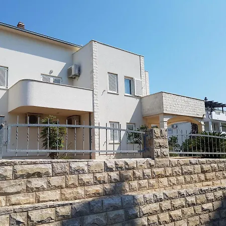 Vila Mali San Апартаменты *